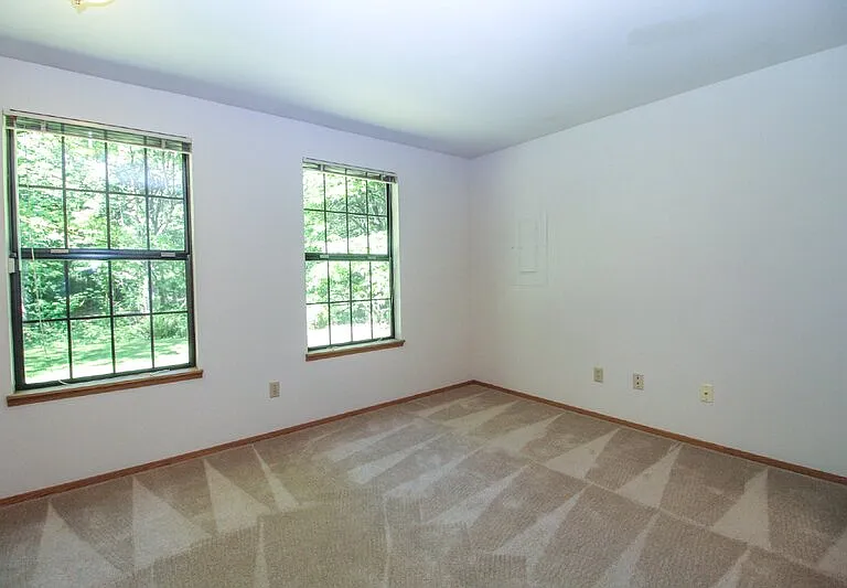 20912 W Richmond Rd — Photo 7
