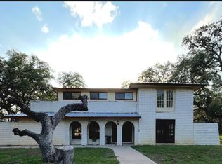 107 Cynthia Dr, Pleasanton, TX 78064