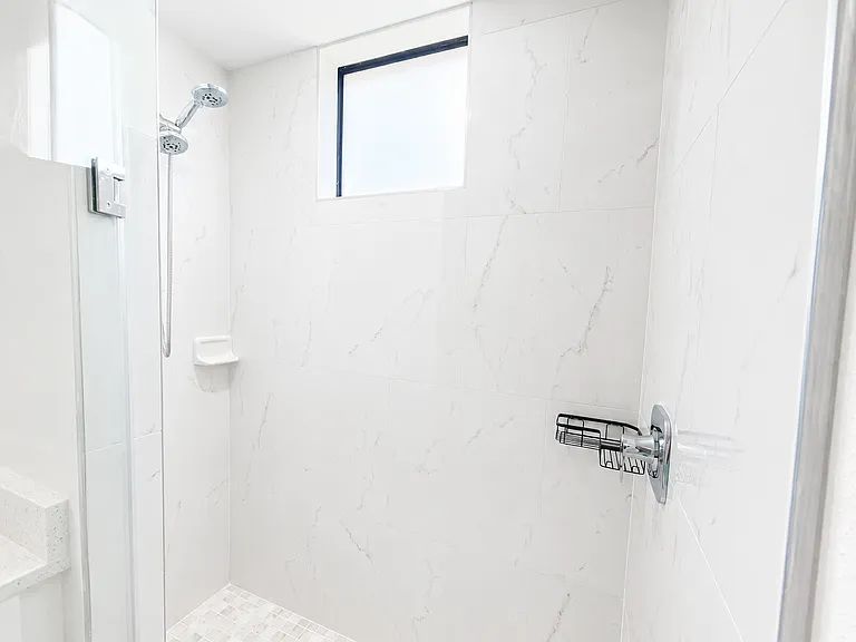 621 Rose Garden Rd — Photo 13