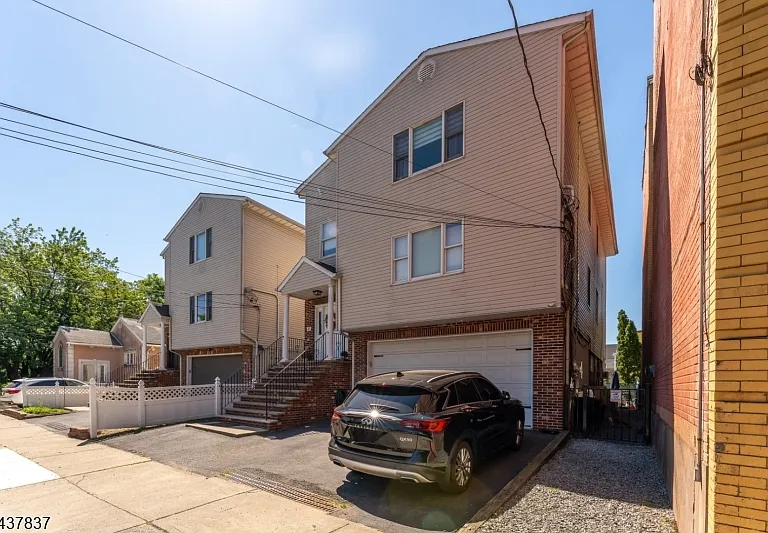 43 Passaic St — Photo 21