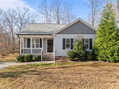 38 Bragg Ln, Hurdle Mills, NC, 27541
