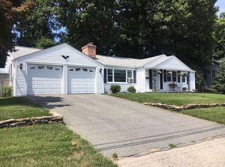 89 Vancouver Ave, Warwick, RI 02886