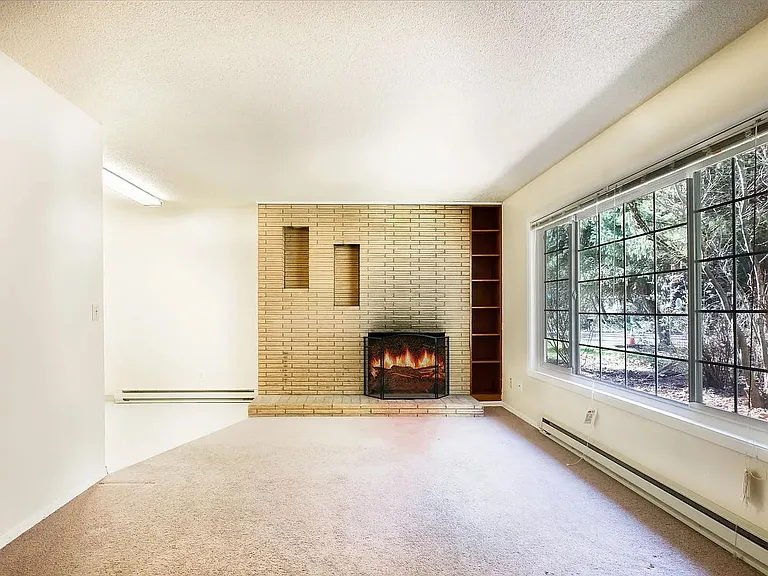 720 NE 69th Ave #720 — Photo 4