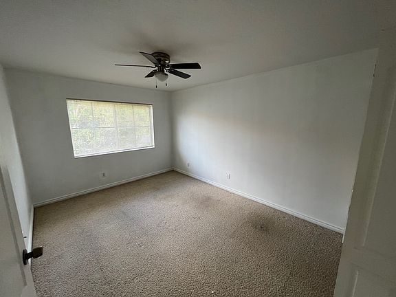 5th image of 11627 NW 23rd Ct