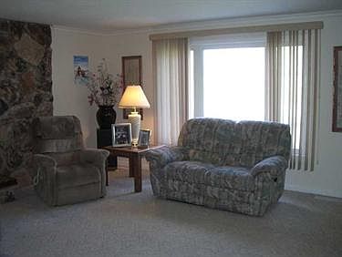 4th image of 1606 Brentwood Dr