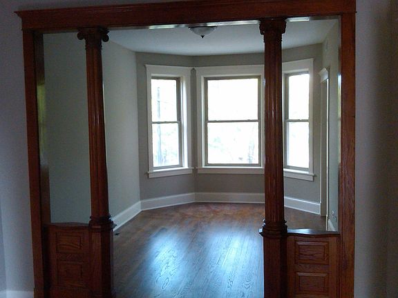 3rd image of 3719 N Damen Ave #2