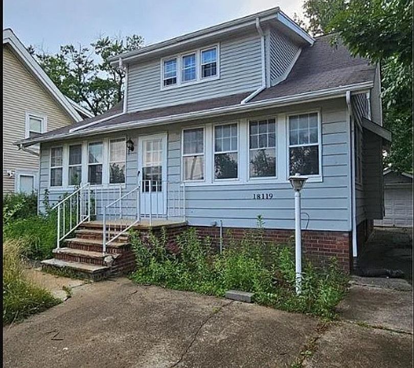 1st image of 18119 Lake Shore Blvd