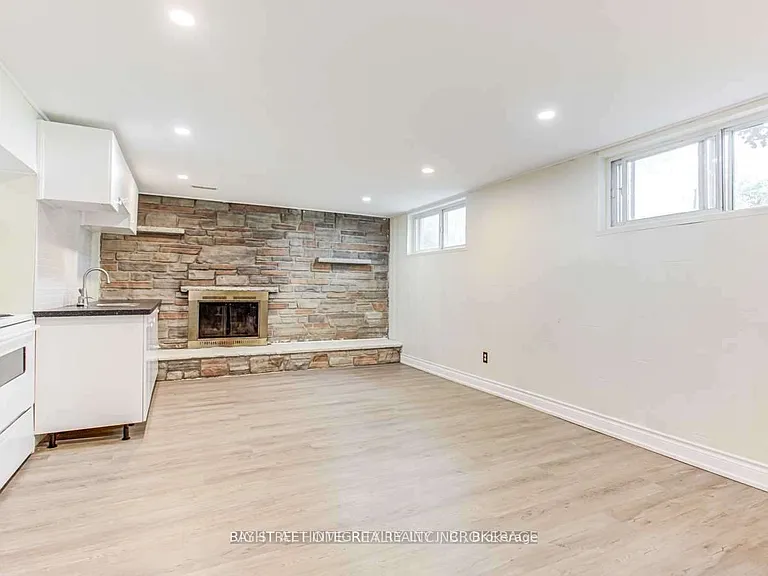 389 Becker Rd — Photo 10