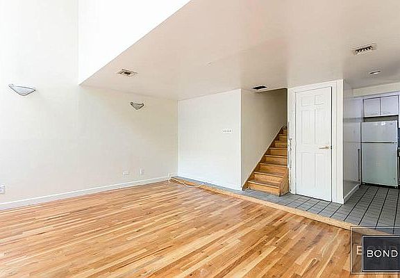 2nd image of 105 E 37th St APT 2A