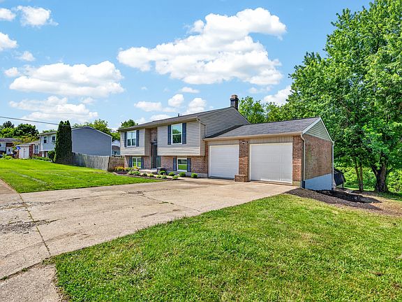 3rd image of 3017 Redstone Dr