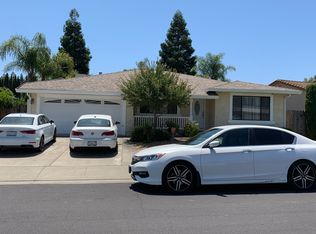 3245 Arroyo Dr, Fairfield, CA 94533