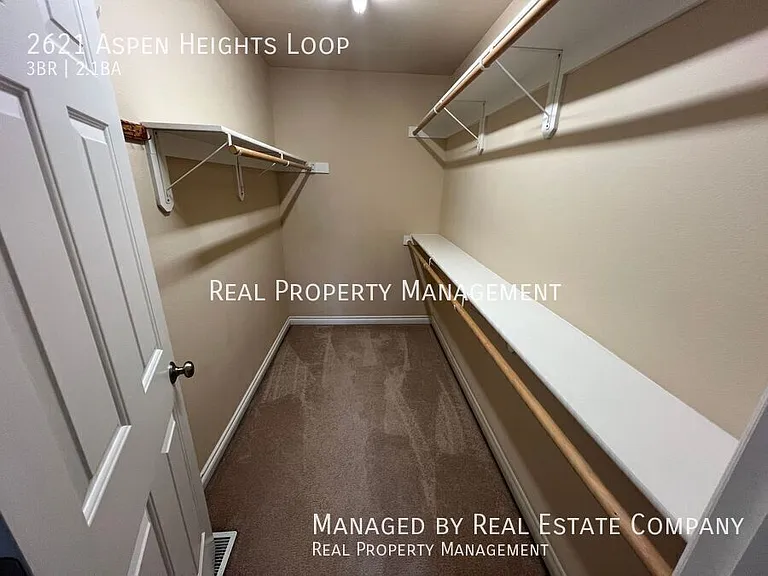 2621 Aspen Heights Loop — Photo 16