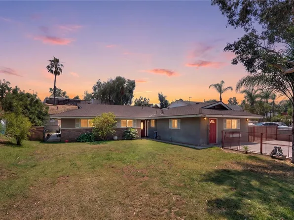 9542 52nd St, Riverside, CA 92509