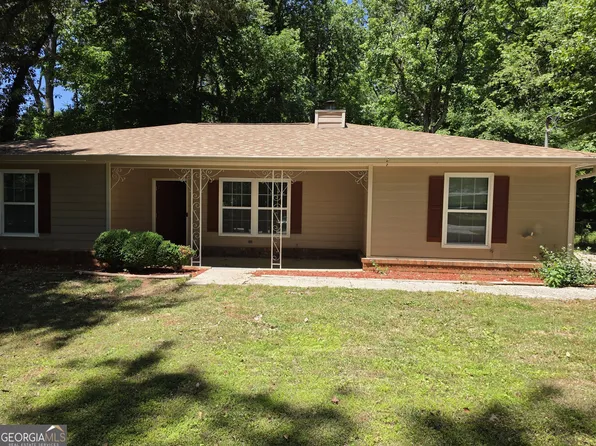 586 Ridge Ave SW, Mableton, GA 30126