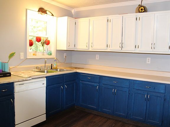 4th image of 100 Orlando Ln