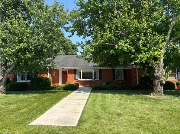 641 N Washington St, Knightstown, IN 46148