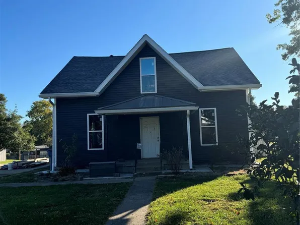 740 Henry St, Collinsville, IL 62234