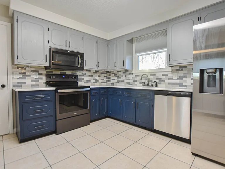 414 Sango Rd — Photo 6