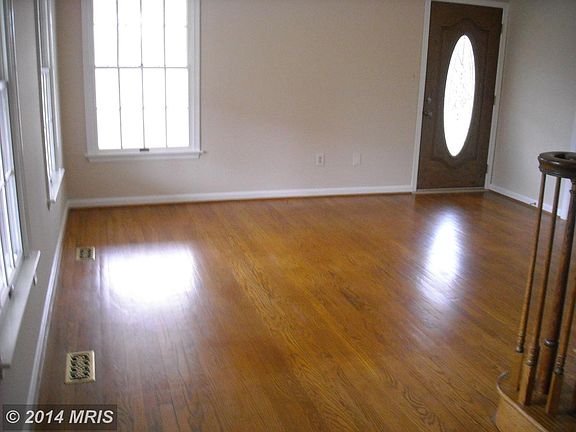 4th image of 6451 Knight Dr