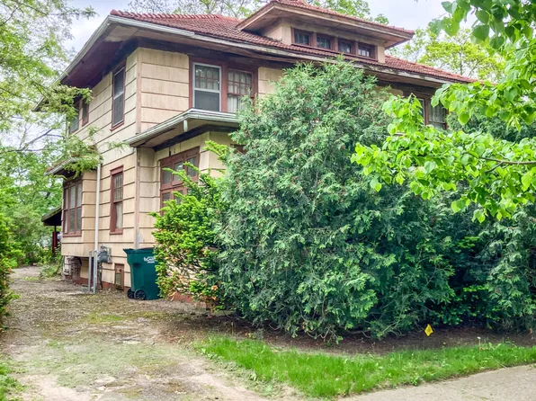908 N Capitol Ave, Lansing, MI 48906