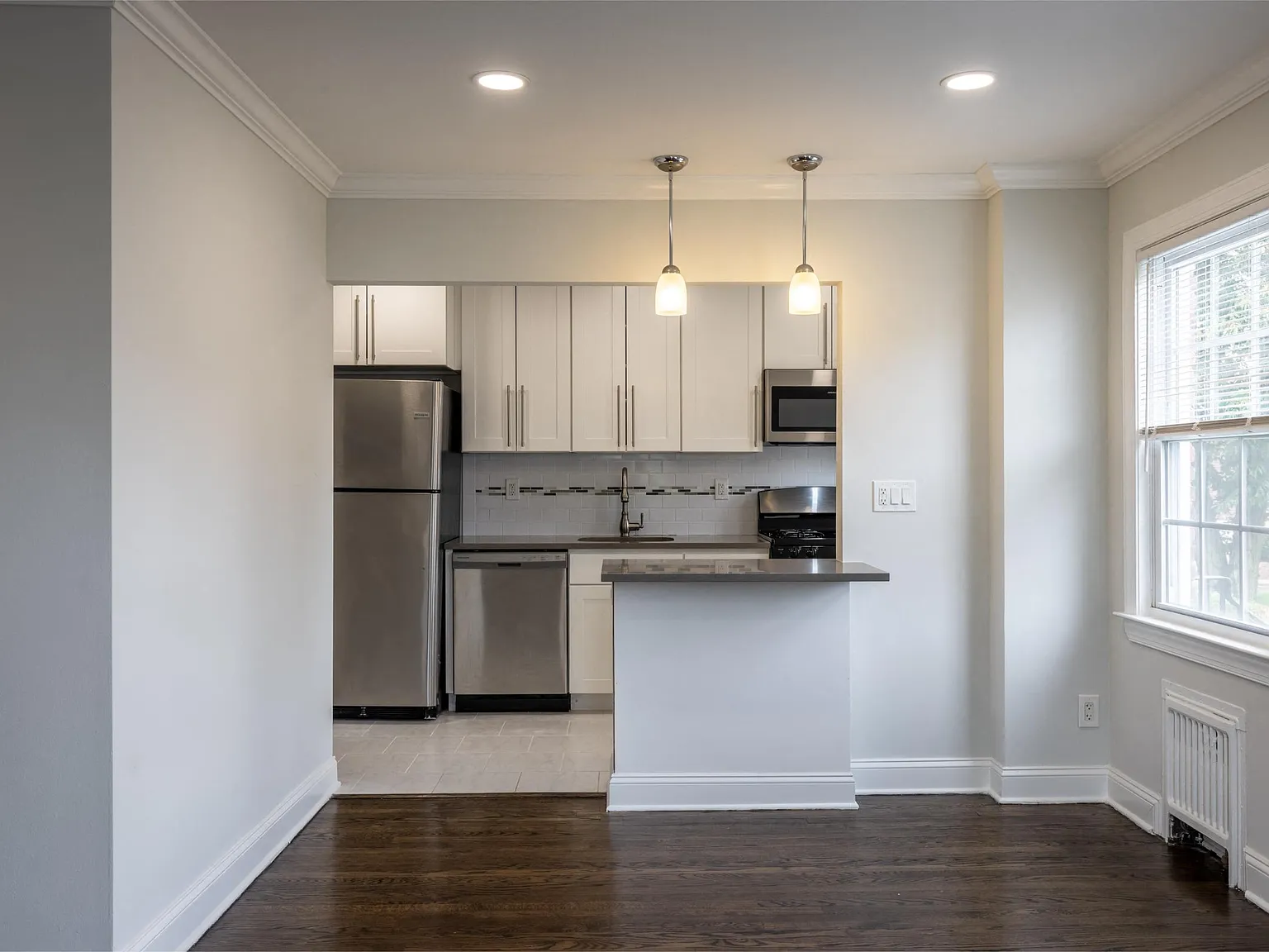 Manley Court Apartments — Photo 3
