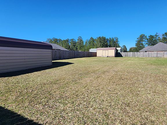 4th image of 504 Woodland Pkwy