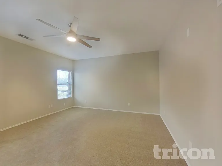 5825 Show Master Ln — Photo 8