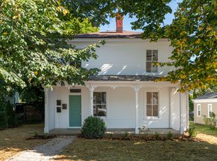 1215 Walnut St #1, Staunton, VA 24401