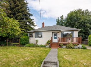 224 S 107th St, Seattle, WA 98168