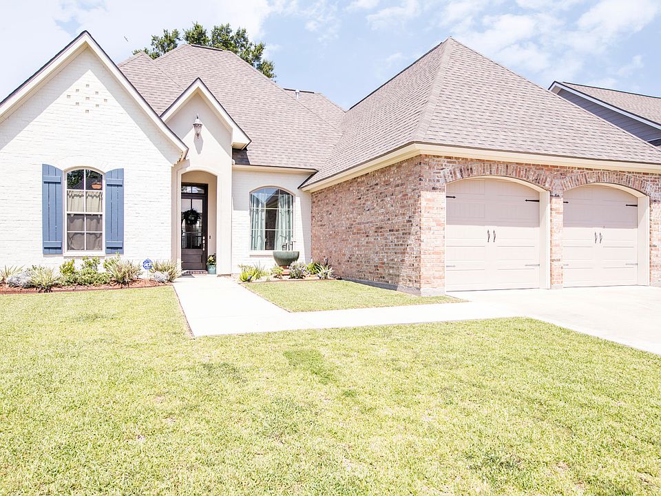 1st image of 123 Beauchamp Ln