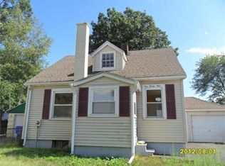 139 Saint James Blvd, Springfield, MA 01104