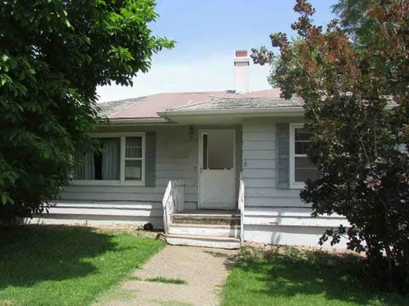605 A Ave E, Albia, IA 52531