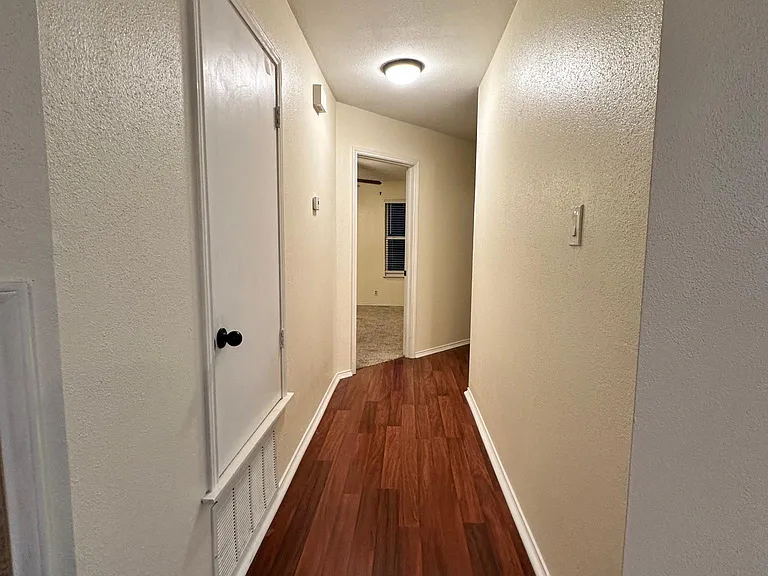 6951 Wright Way Dr — Photo 13