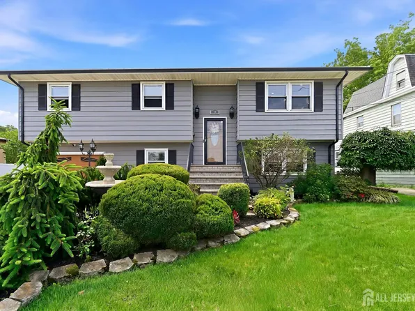 16 E Pleasant Ave, Sewaren, NJ 07077