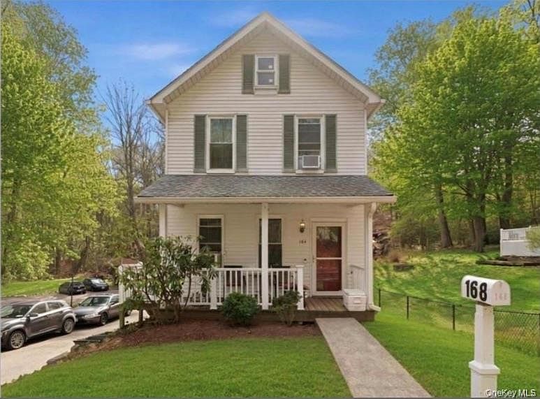 1st image of 168 W Hartsdale Avenue