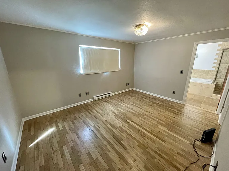 2920 Pearl St #FRONT — Photo 13
