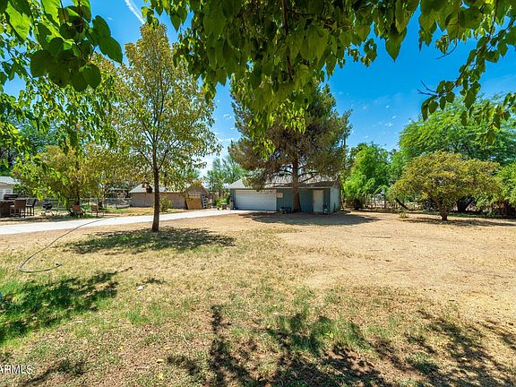 2nd image of 2523 W ORANGEWOOD Avenue
