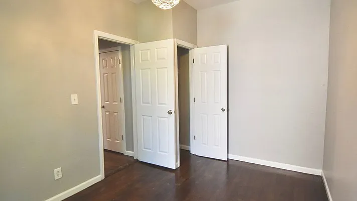 Rented by Nooklyn NYC LLC | media 11