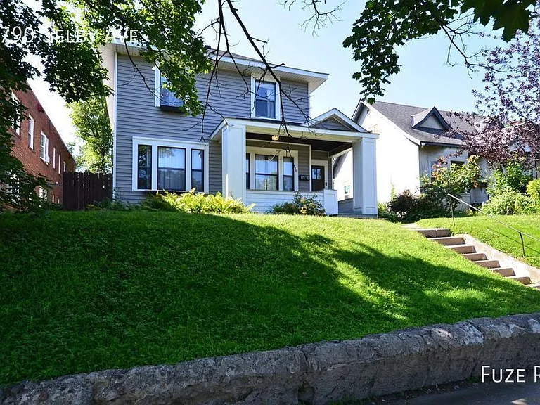 1790 Selby Ave — Photo 2