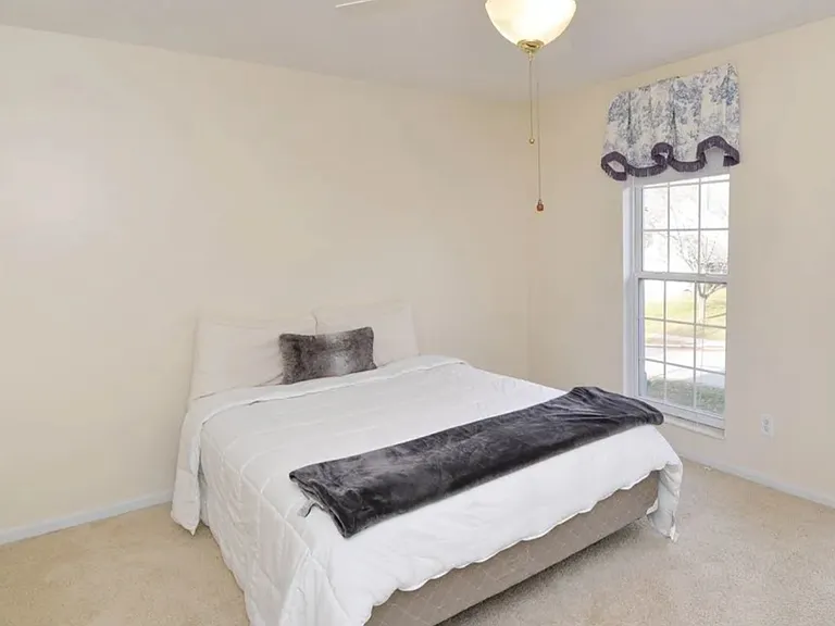 1867 Grovepointe Dr — Photo 13
