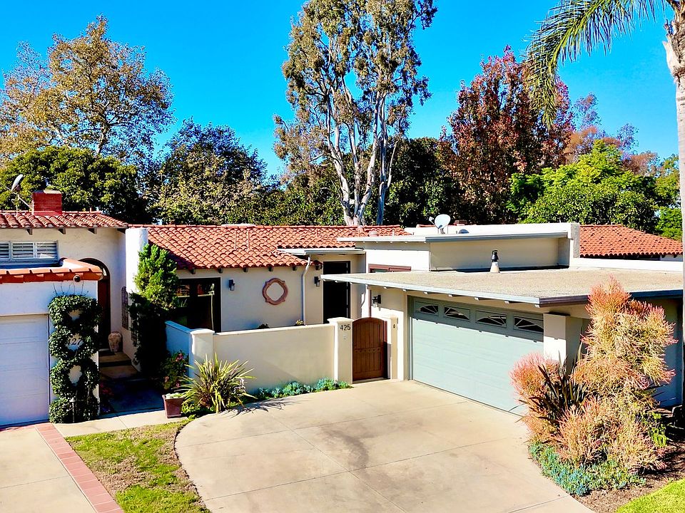 1st image of 425 Vista Flora