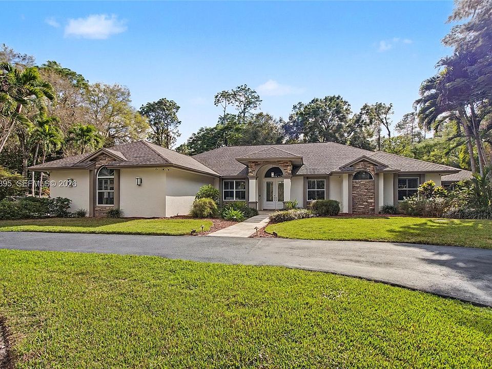 1st image of 5186 Tallowood Way