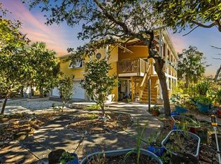 16660 Hodges Ave, Cedar Key, FL 32625