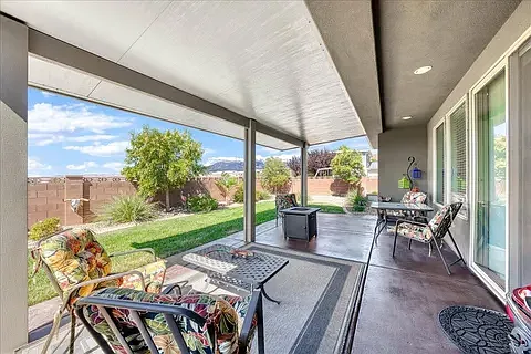 231 N 725 W — Photo 34