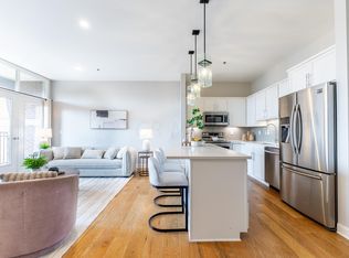 825 N 4th St UNIT 310, Columbus, OH 43215