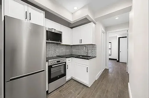 35 Oakland Pl #1F Photo 1