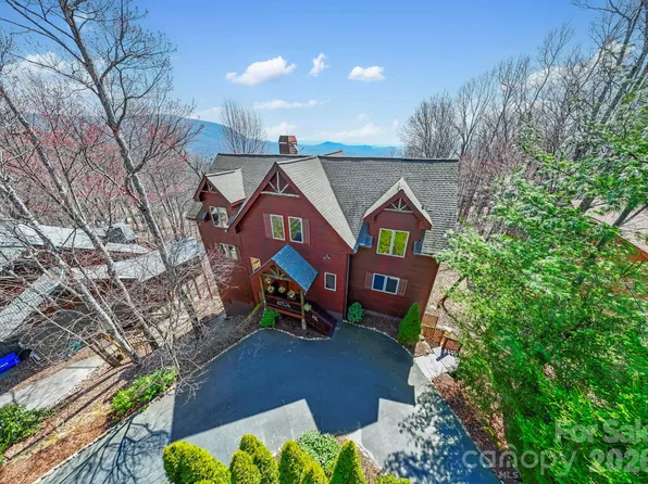 277 Kestrel Ct, Sapphire, NC 28774