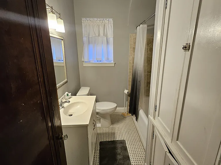 7311 Amherst Ave — Photo 14