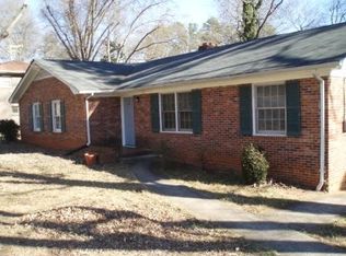 113 Lanier Ln, Mauldin, SC 29662