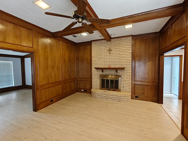 4108 Mesa Dr — Photo 8